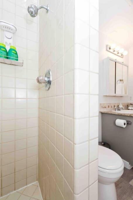 #Stayinmydistrict Hyde Park King Studio Suite Бойсе Экстерьер фото